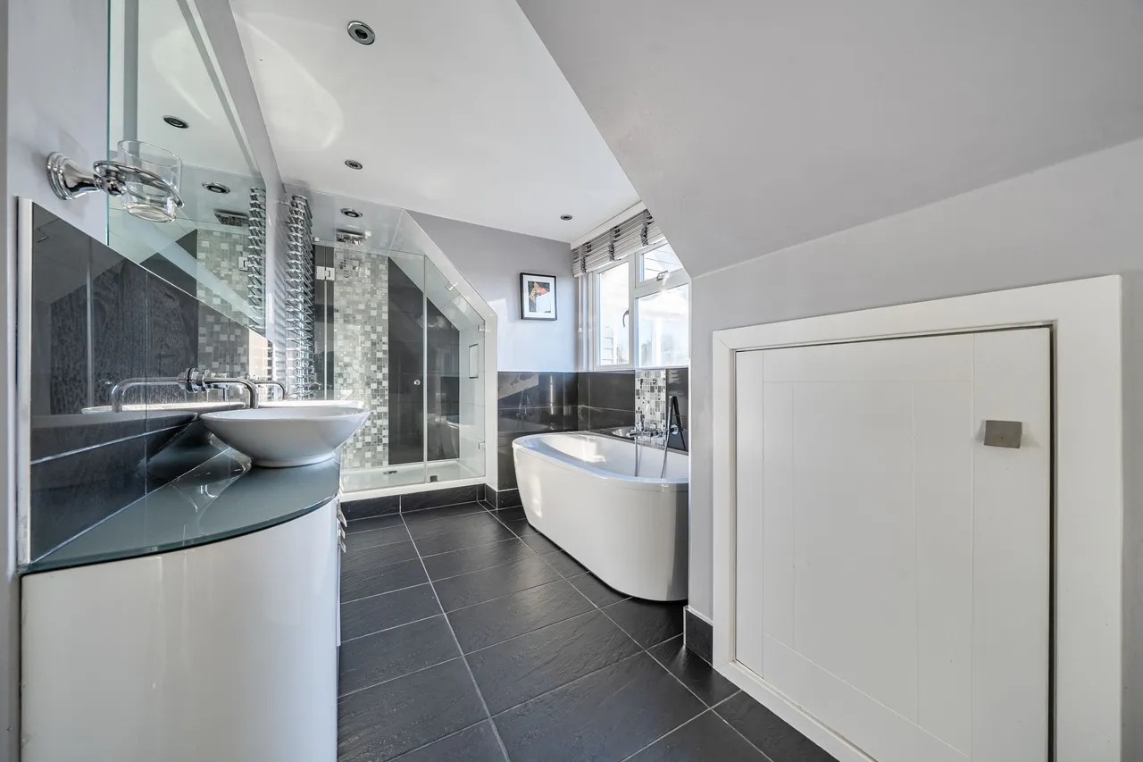 Veras Walk, Storrington, RH20, photo 25