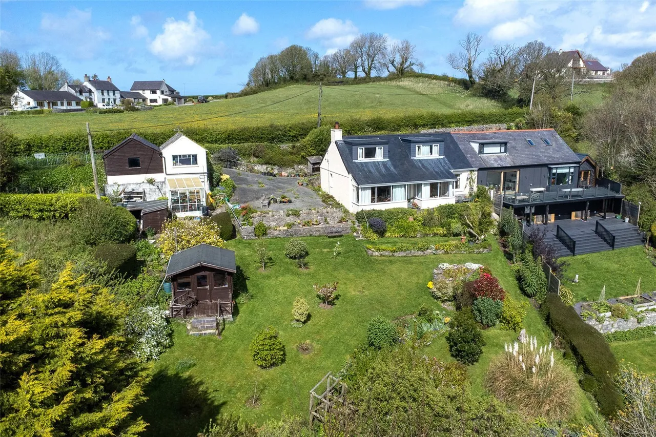 4 bed house for sale, Penmon, Beaumaris