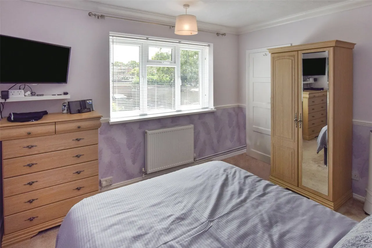Cripley Road, Farnborough, Hampshire, GU14 9QB, photo 10