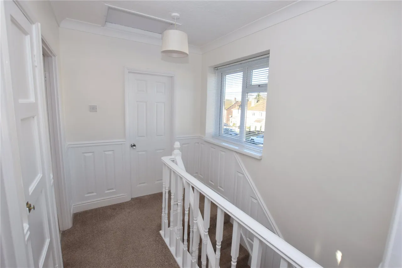 Cripley Road, Farnborough, Hampshire, GU14 9QB, photo 16