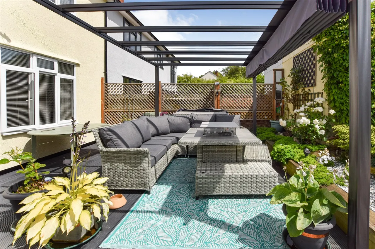 Cripley Road, Farnborough, Hampshire, GU14 9QB, photo 17