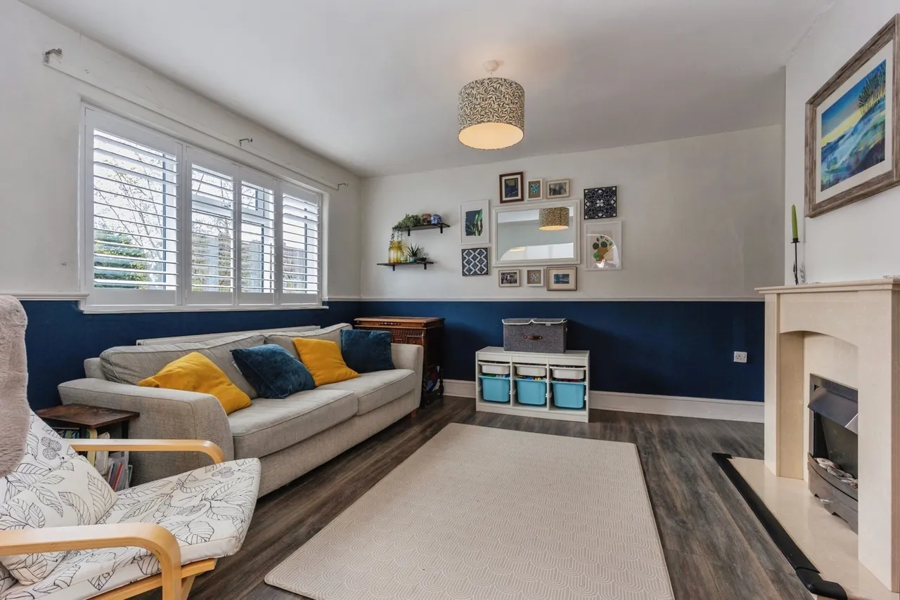 Mount Drive, Marple, Stockport, Greater Manchester, SK6, photo 3