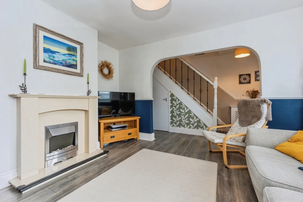 Mount Drive, Marple, Stockport, Greater Manchester, SK6, photo 6