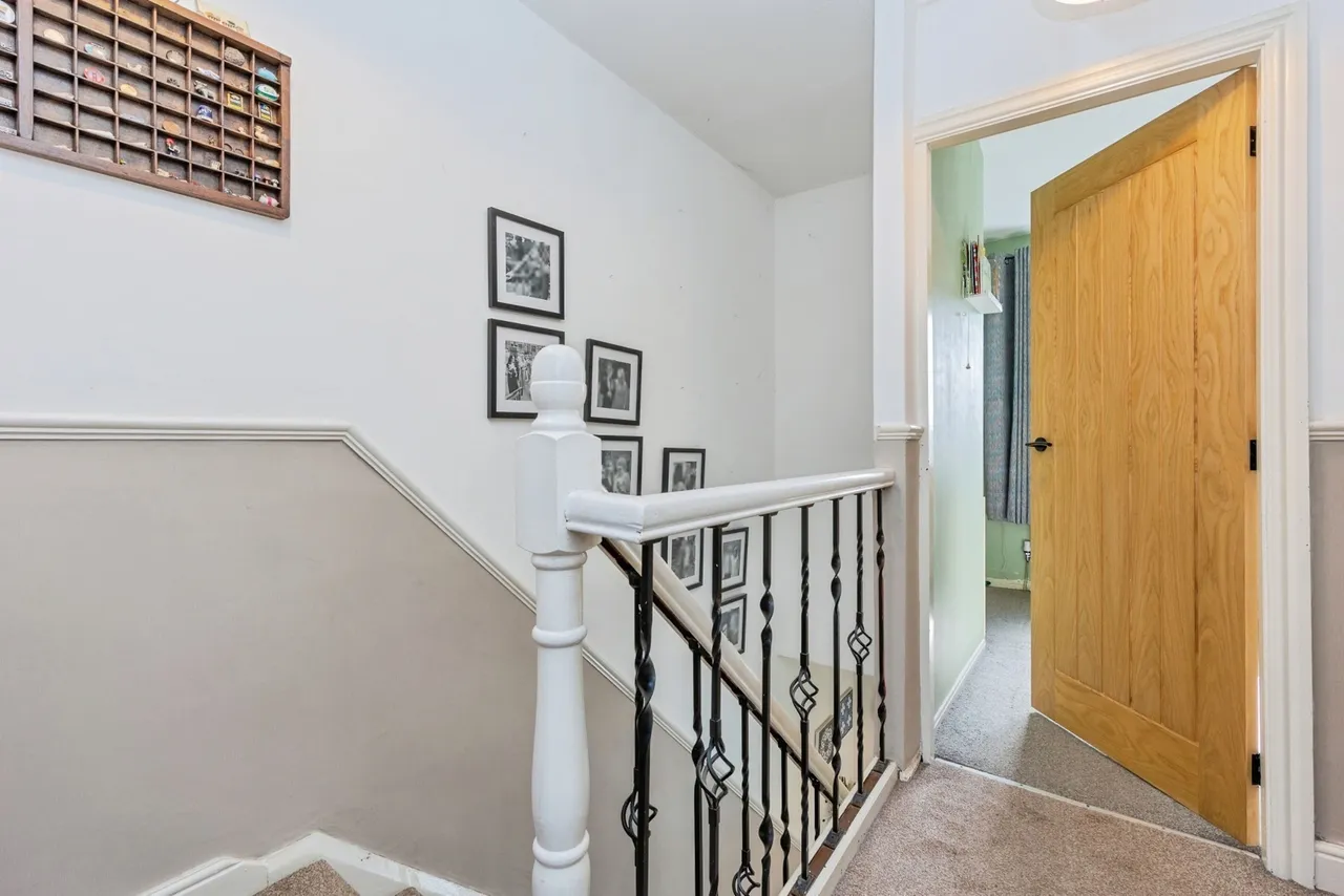 Mount Drive, Marple, Stockport, Greater Manchester, SK6, photo 21