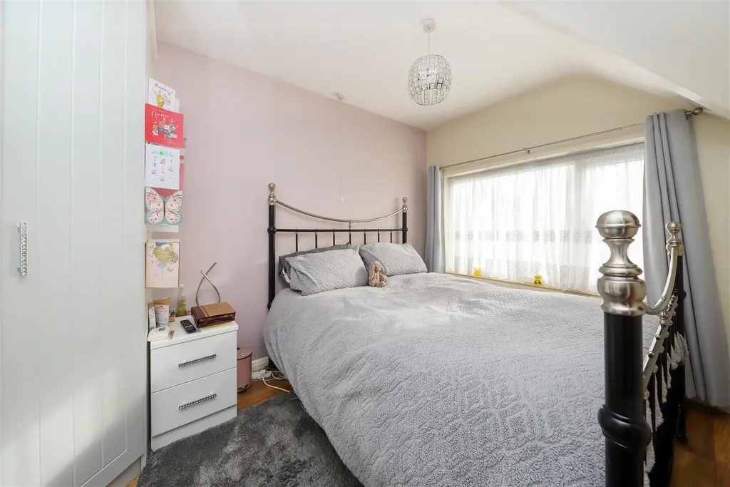 Harvey Road, Hillingdon, UB10, photo 8