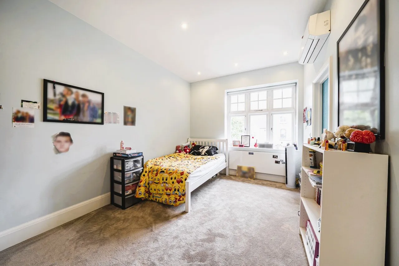 Haverstock Hill, Belsize Park, NW3, photo 20