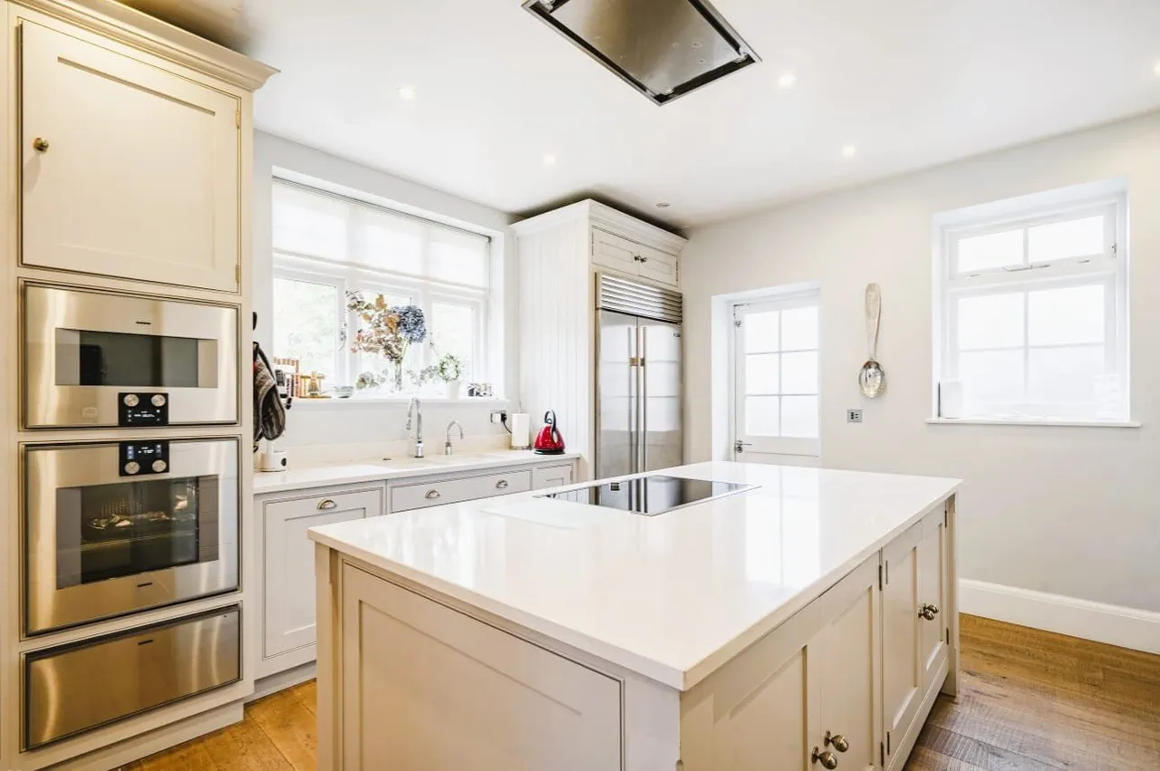 Haverstock Hill, Belsize Park, NW3, photo 6