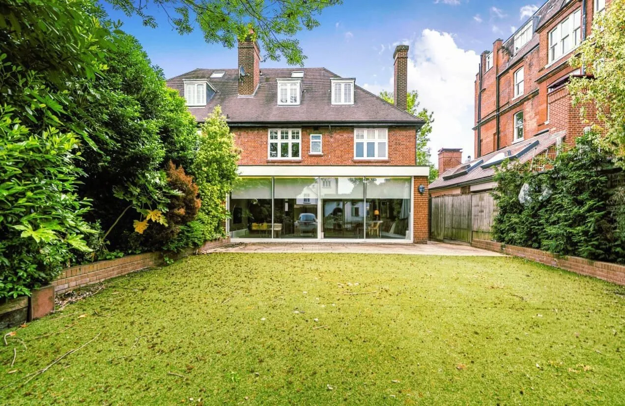 Haverstock Hill, Belsize Park, NW3, photo 11