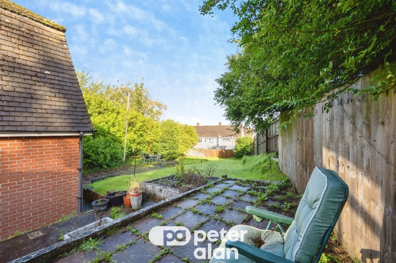 Caederwen Road, Neath, SA11, photo 4