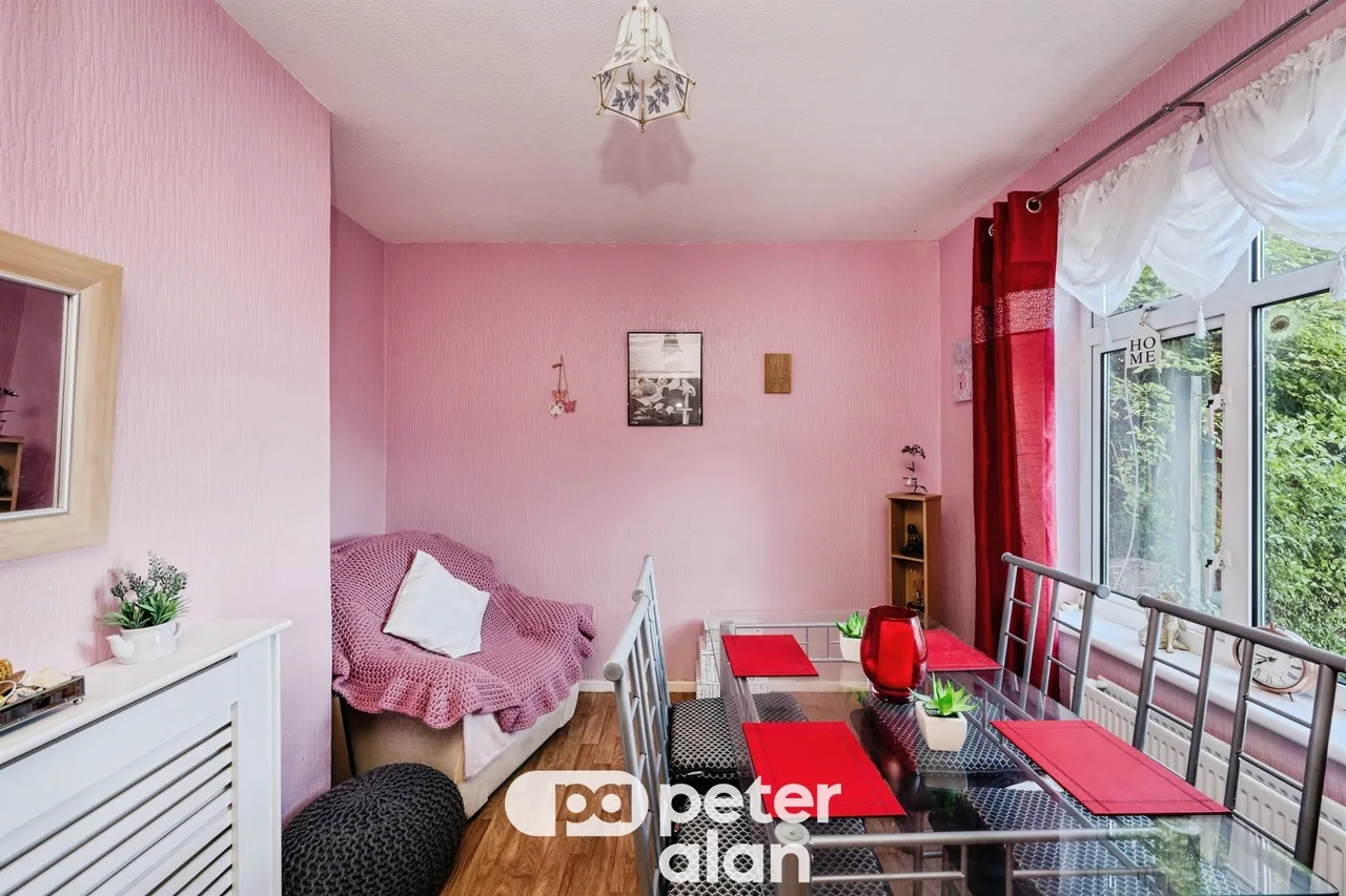 Caederwen Road, Neath, SA11, photo 12