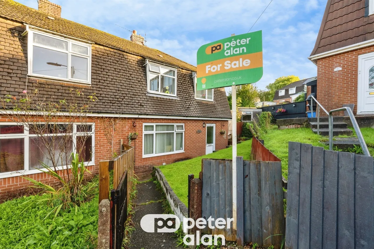 Caederwen Road, Neath, SA11, photo 15
