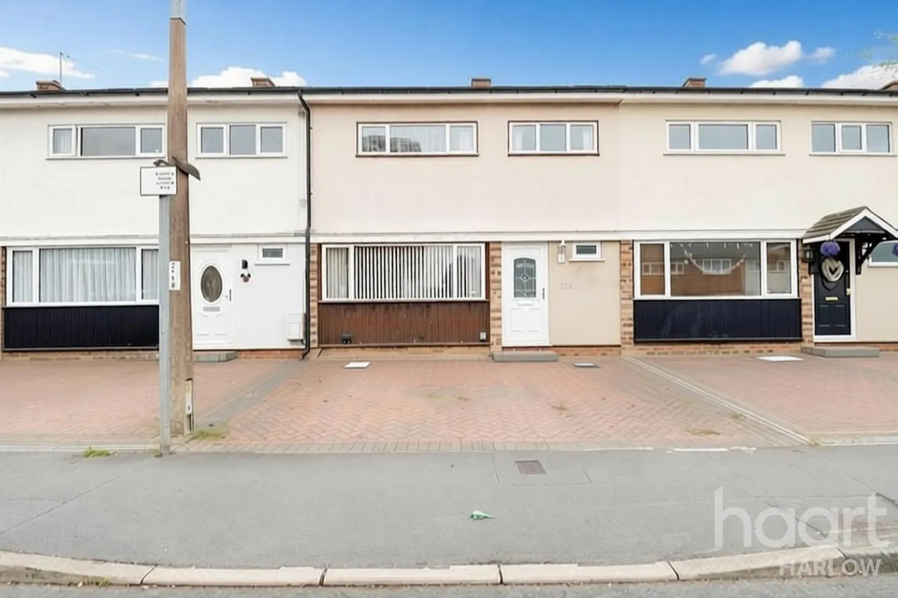 3 bed house for sale, Church Leys, Harlow, CM18