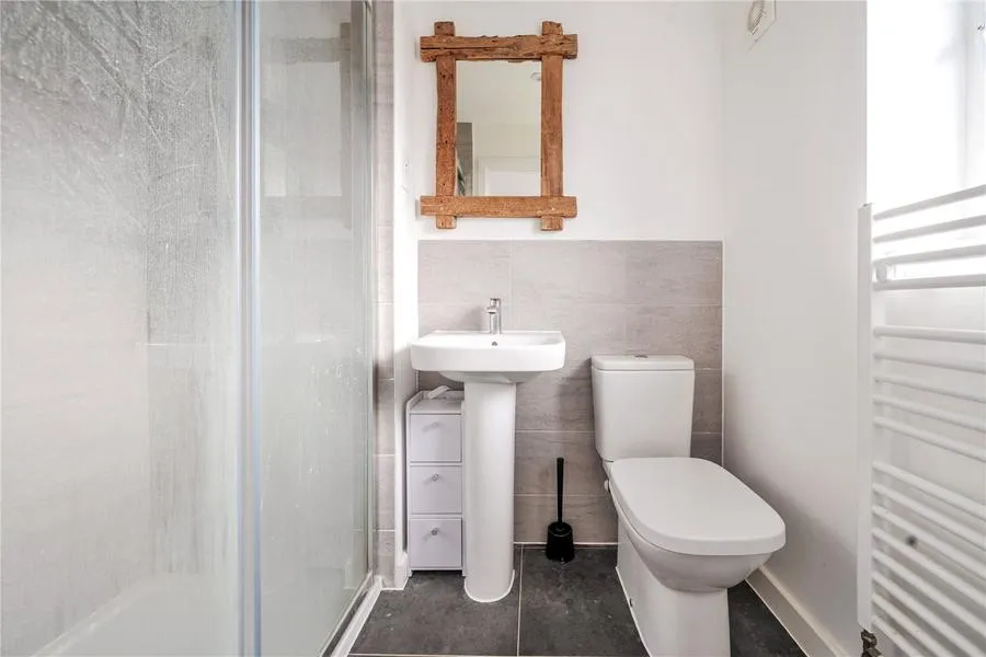 Paradine Street, Steeple Claydon, MK18, photo 19