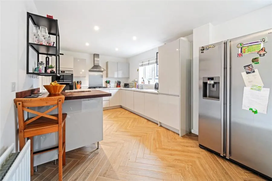 Paradine Street, Steeple Claydon, MK18, photo 7