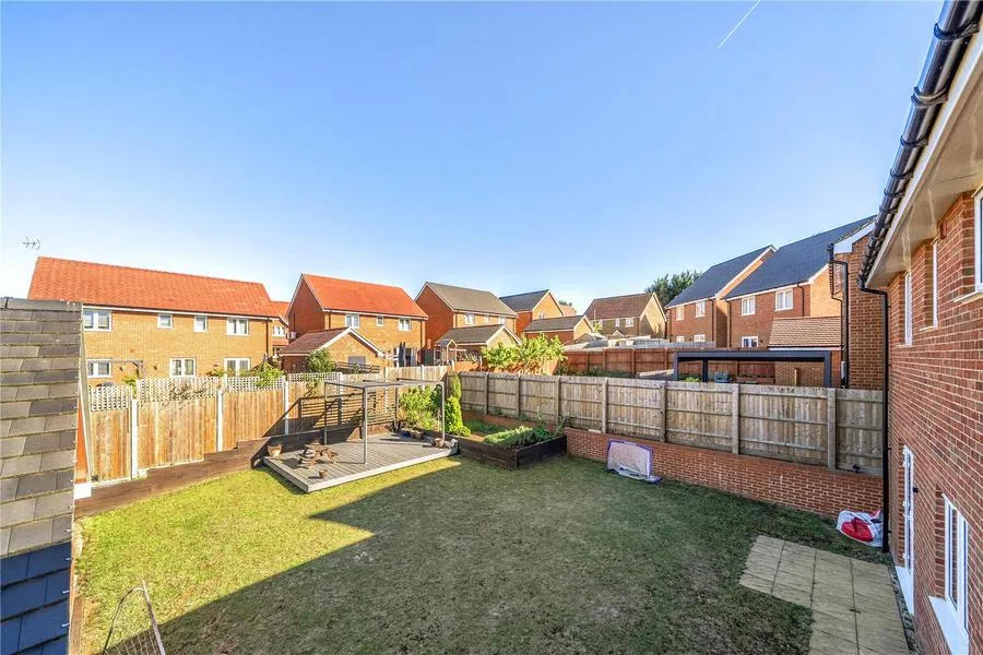 Paradine Street, Steeple Claydon, MK18, photo 14