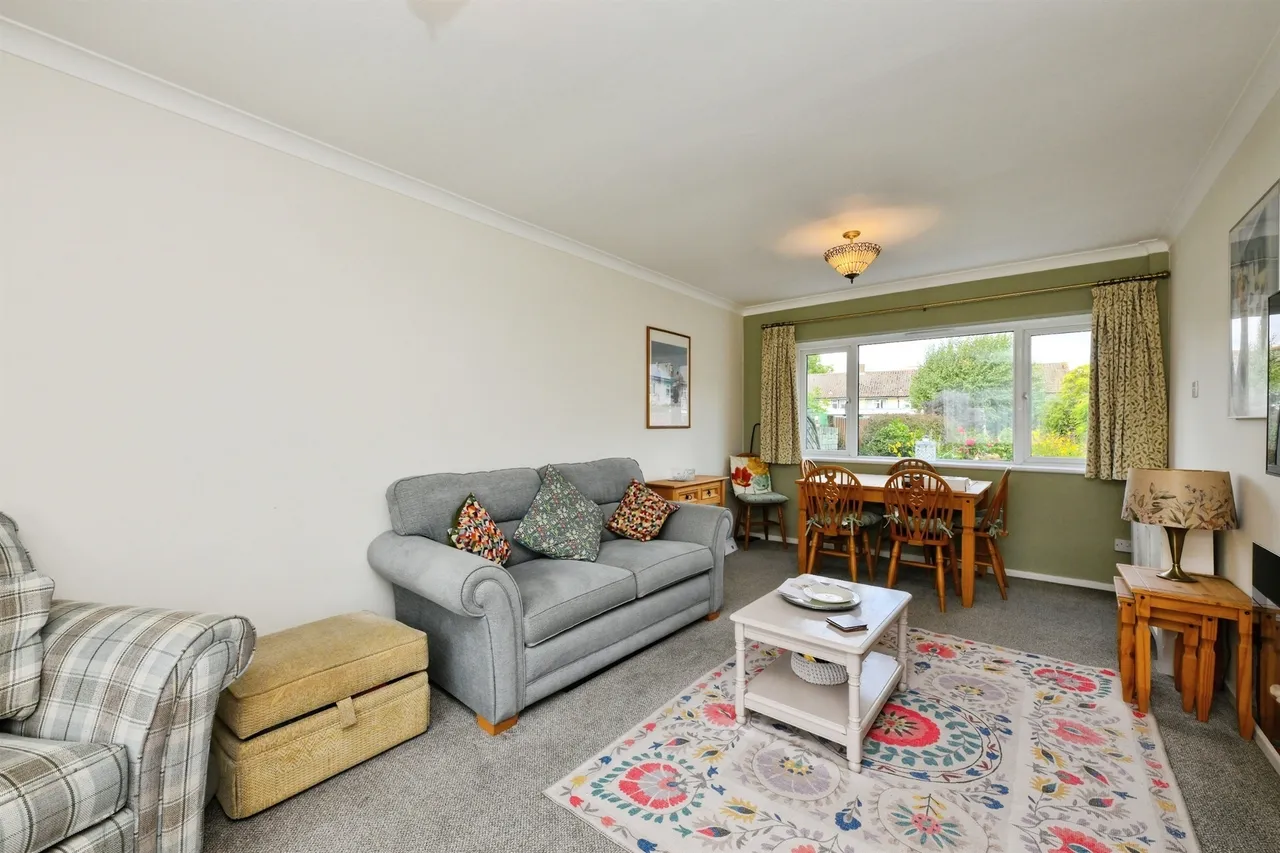 Sharpecroft, Harlow, photo 4