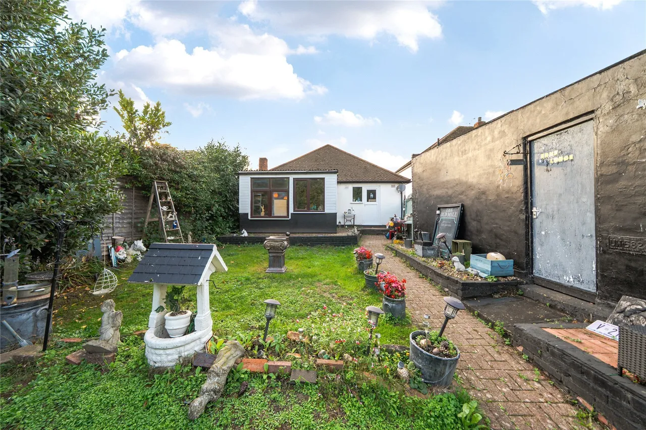 Lodge Crescent, Orpington, BR6, photo 17