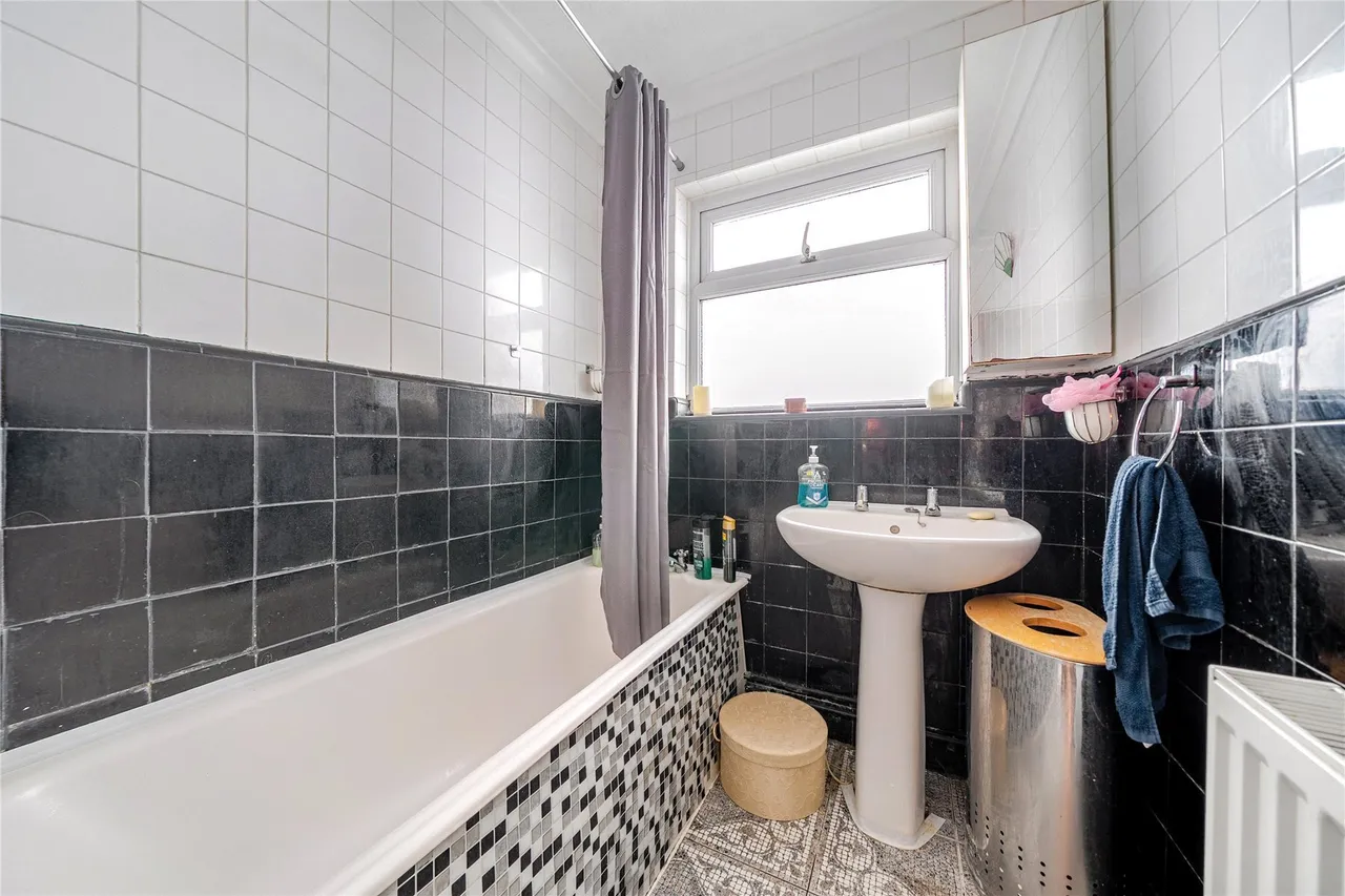 Lodge Crescent, Orpington, BR6, photo 10