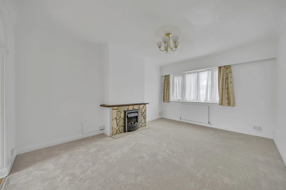 Chelmsford Avenue, Romford, RM5, photo 3
