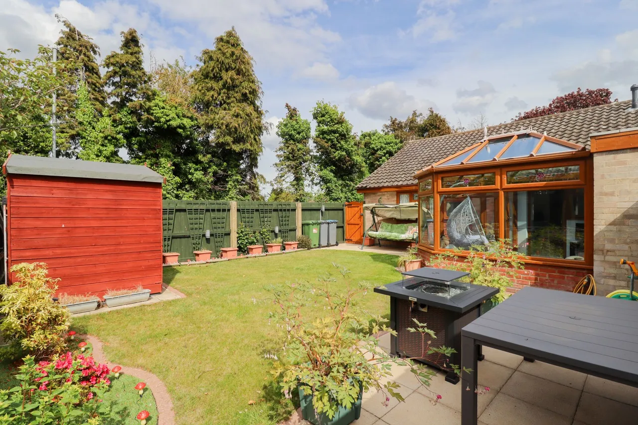 Stennetts Close, Trimley St Mary, Felixstowe, Suffolk, IP11 0TZ, photo 19