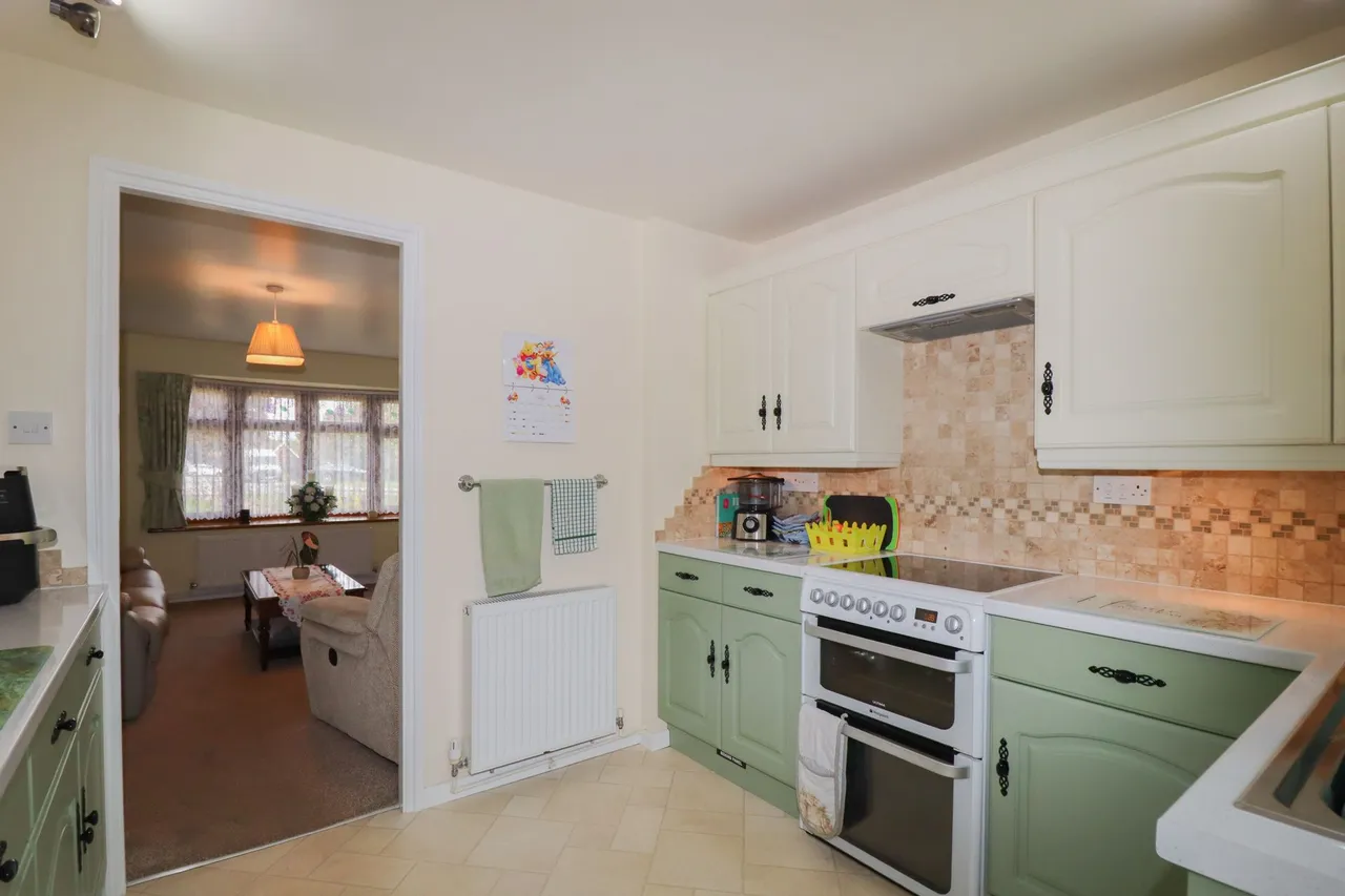 Stennetts Close, Trimley St Mary, Felixstowe, Suffolk, IP11 0TZ, photo 7