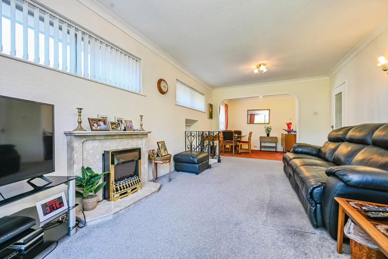 Quickswood Drive, Liverpool, L25, photo 3