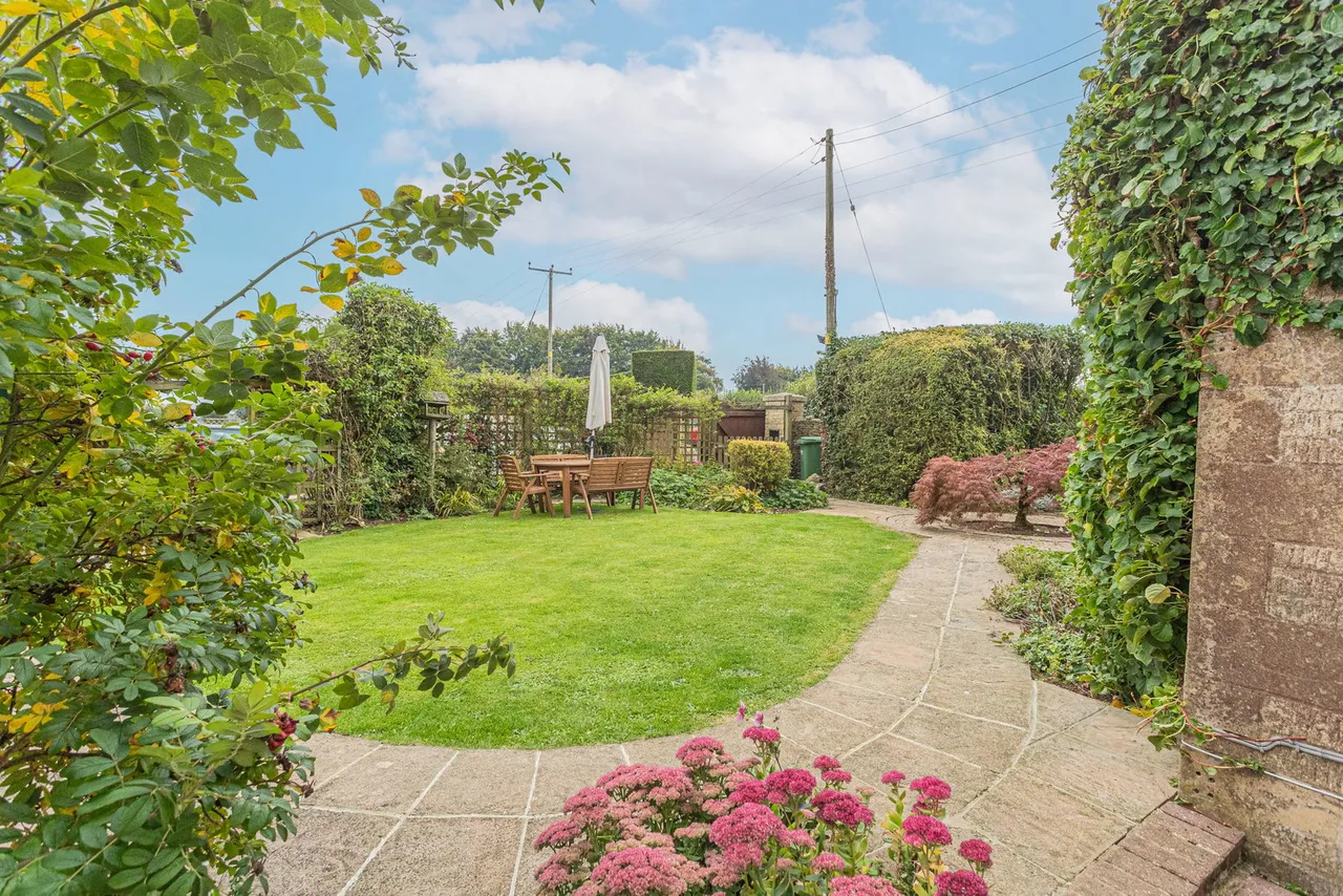 Kingscote, Nr Tetbury, photo 23