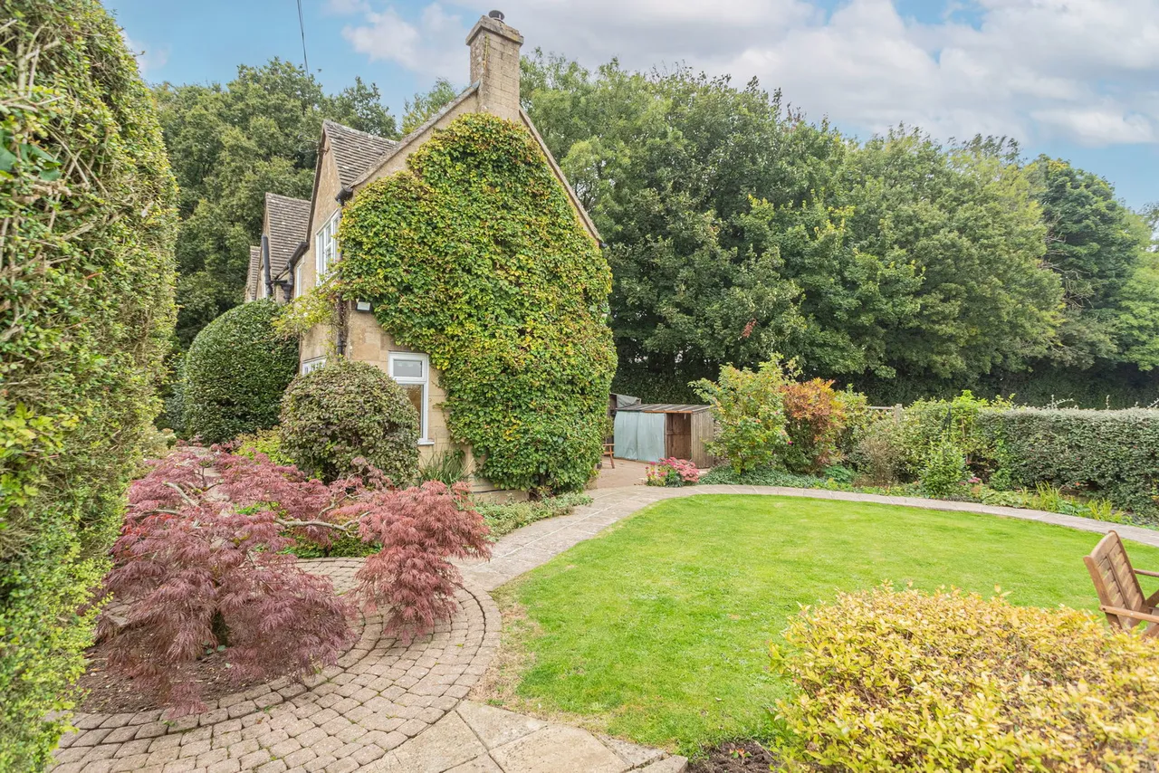 Kingscote, Nr Tetbury, photo 38