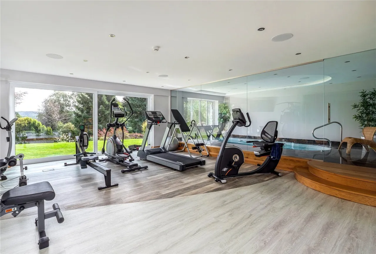 Macclesfield Road, Prestbury, SK10, photo 10