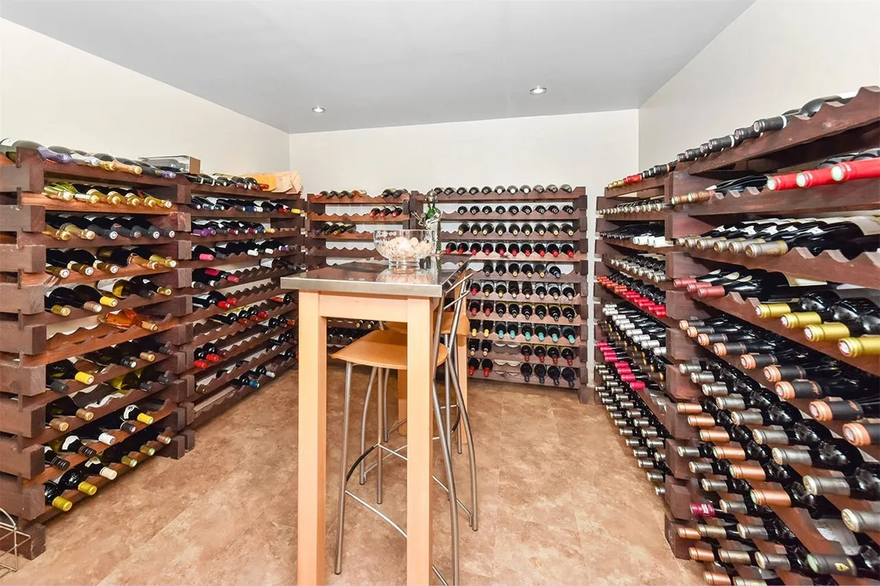 Macclesfield Road, Prestbury, SK10, photo 11
