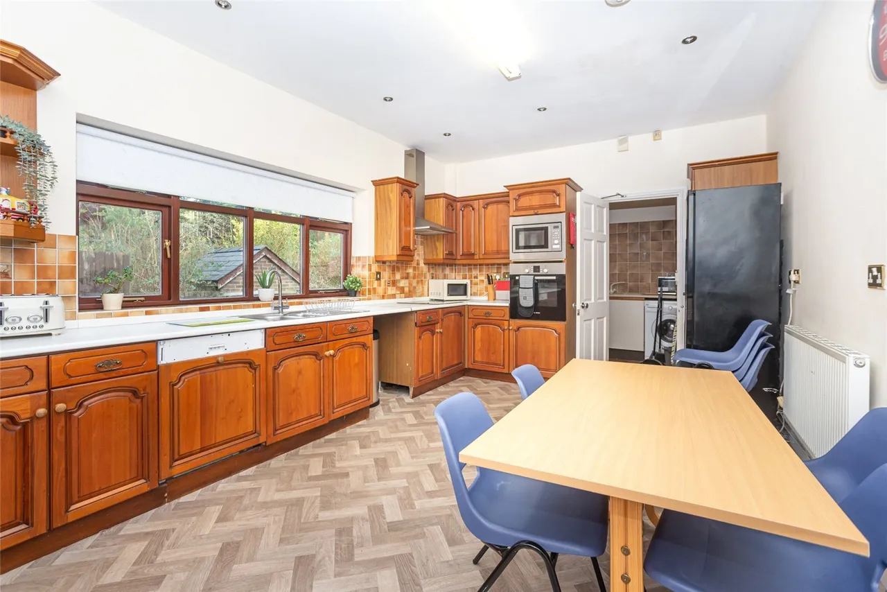 Llanrug, Caernarfon, LL55, photo 4