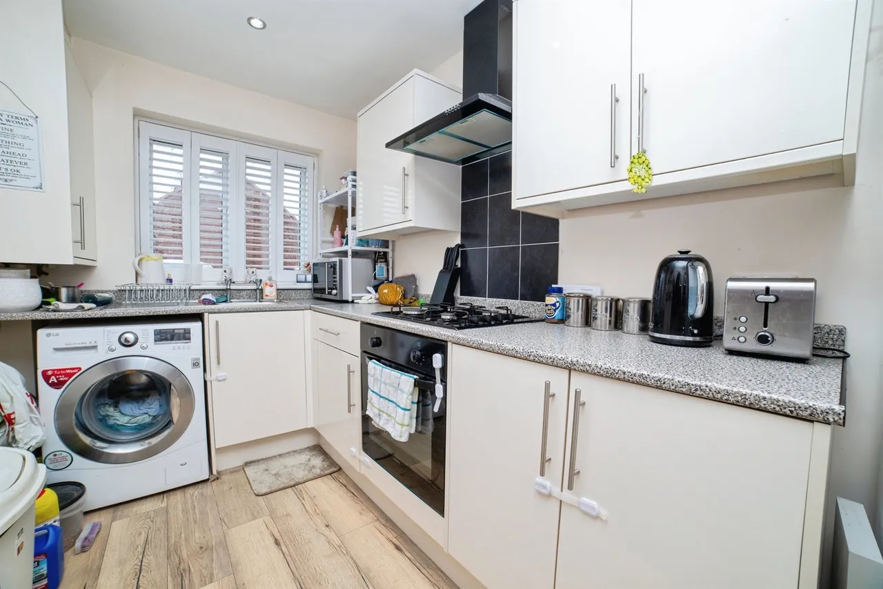 Carlyle Gardens, Heanor, DE75, photo 4