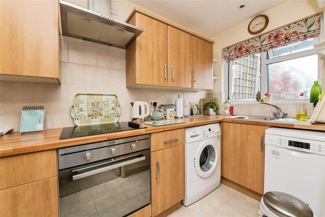 Briar Close, Honiton, EX14, photo 5