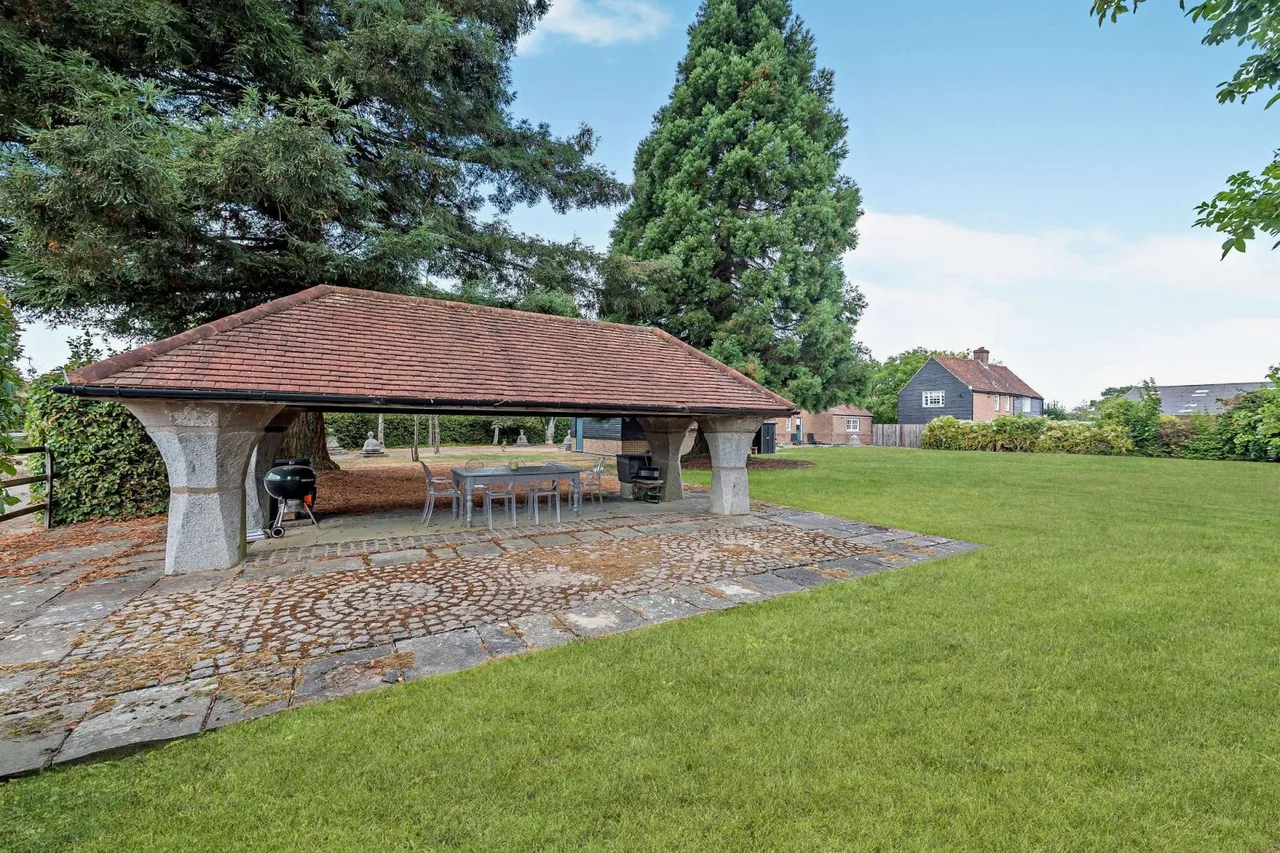 Saratt, Rickmansworth, Hertfordshire, WD3 4PA, photo 11