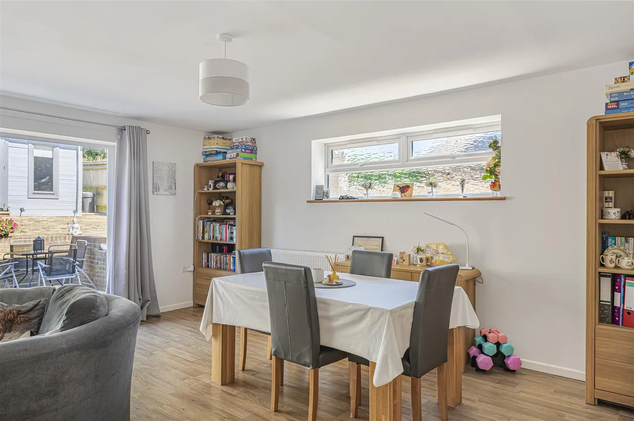 Wellington Road, Newhaven, photo 24
