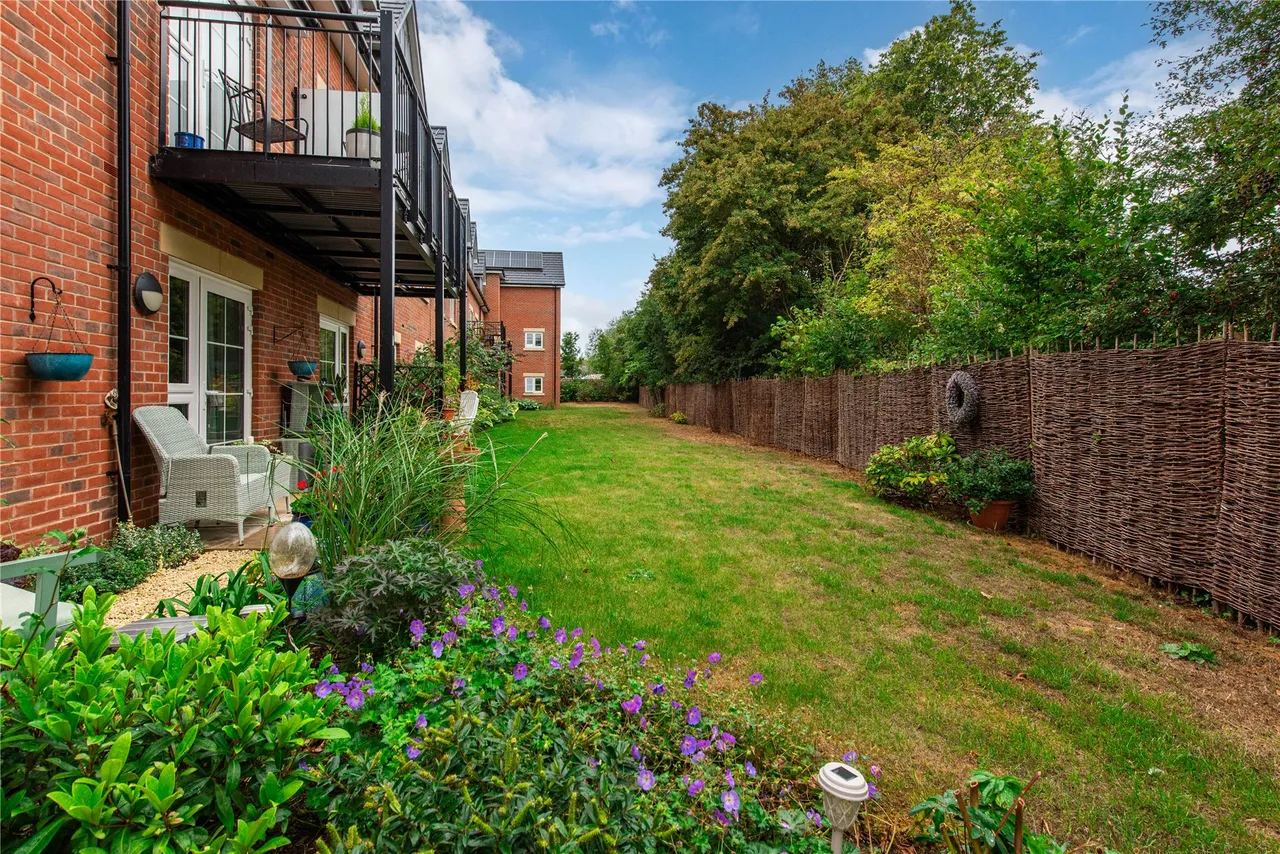 Teedon Lane, Olney, MK46, photo 14