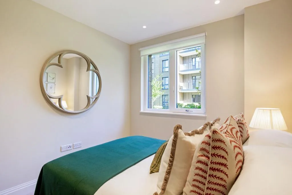 Broom Road, Teddington, TW11, photo 13