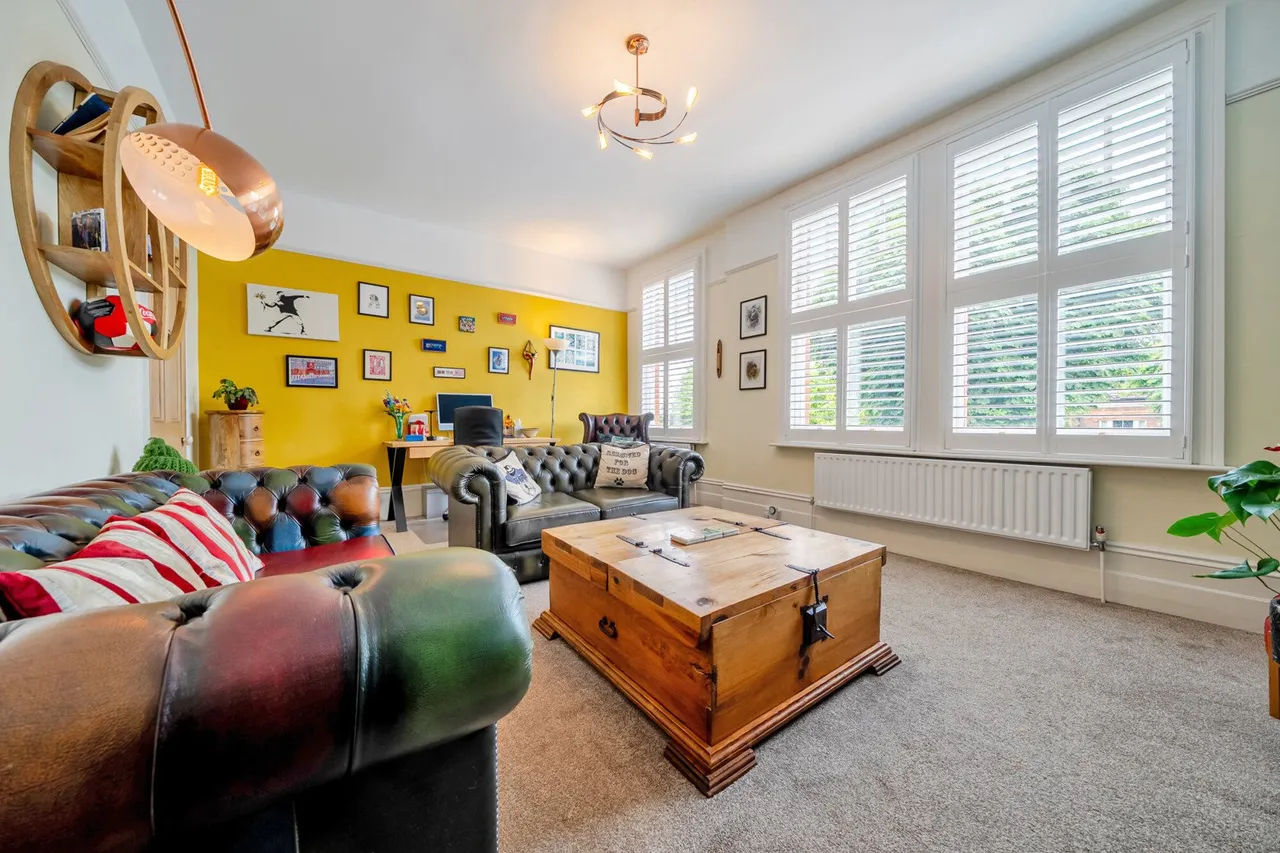 Adelaide Avenue, SE4, photo 2