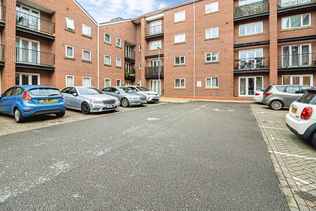 Hessel Street, Salford, M50, photo 15