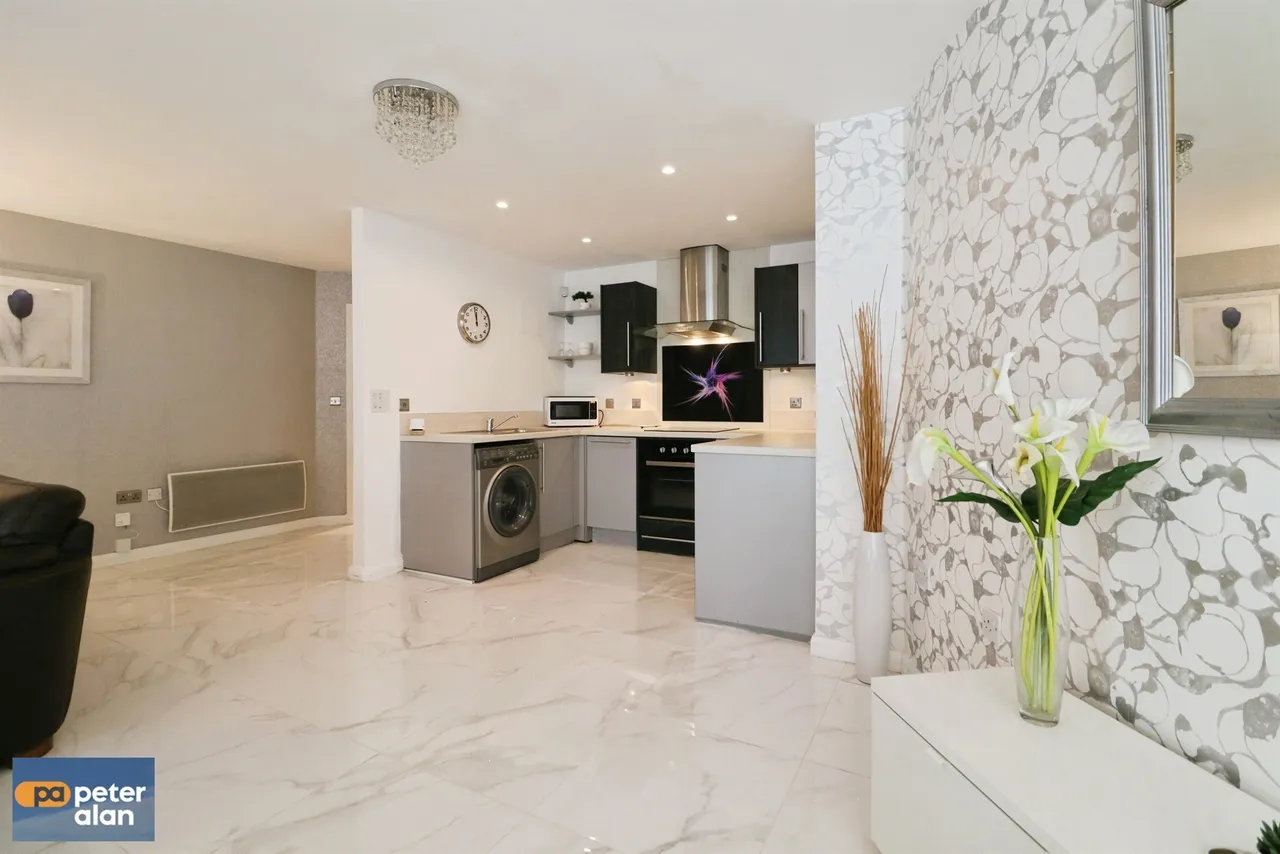 Landmark Place, Cardiff, CF10, photo 12