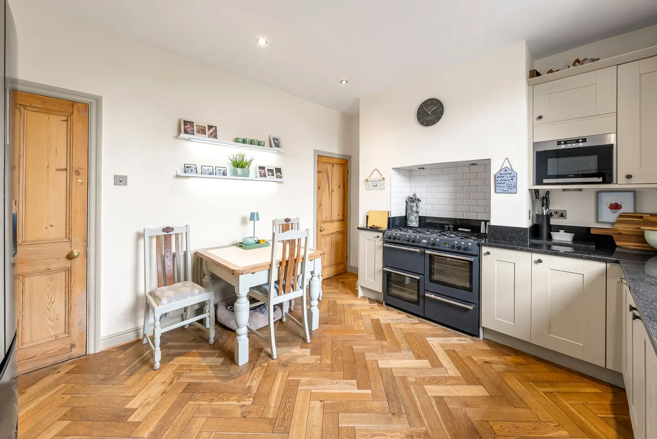 College Road, Harrogate, HG2, photo 18