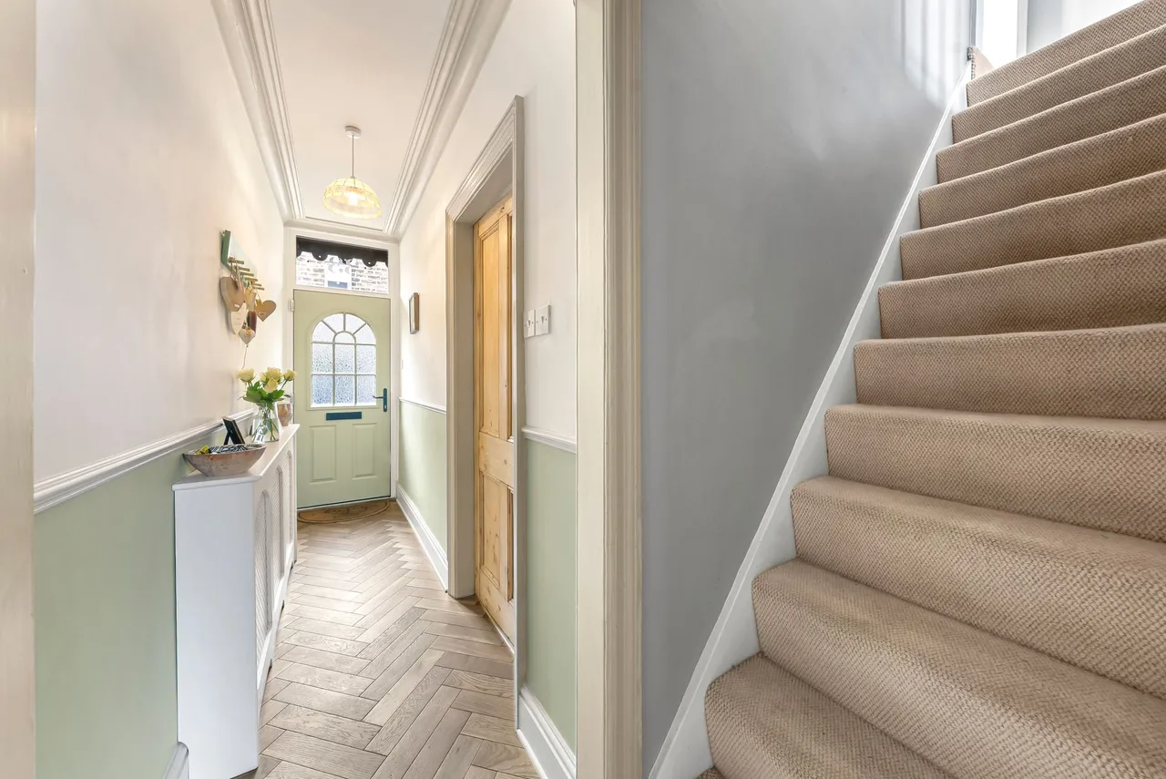 College Road, Harrogate, HG2, photo 17
