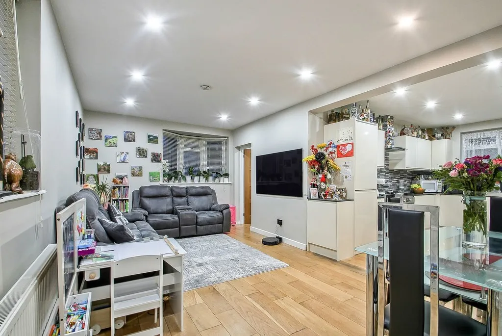 Heather Lane, Yiewsley, UB7, photo 7