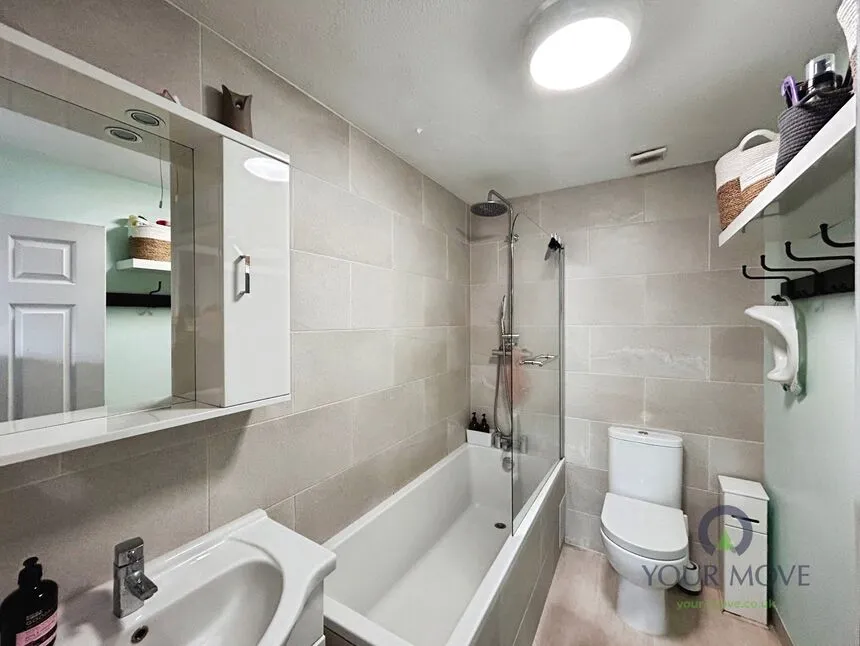Waleton Acres, Carew Road, Wallington, SM6, photo 6