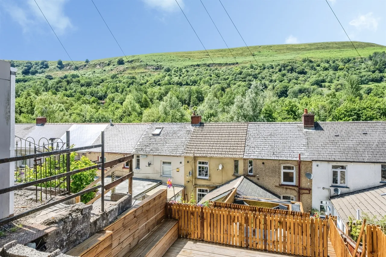 Brynhyfryd Terrace, Ebbw Vale, NP23, photo 7
