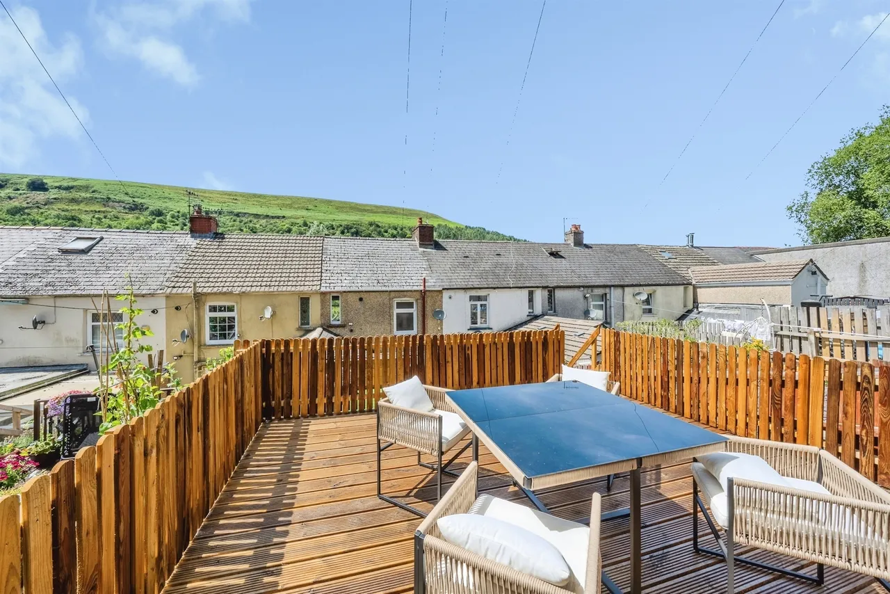 Brynhyfryd Terrace, Ebbw Vale, NP23, photo 32