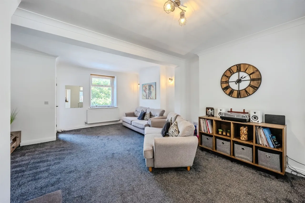 Brynhyfryd Terrace, Ebbw Vale, NP23, photo 31