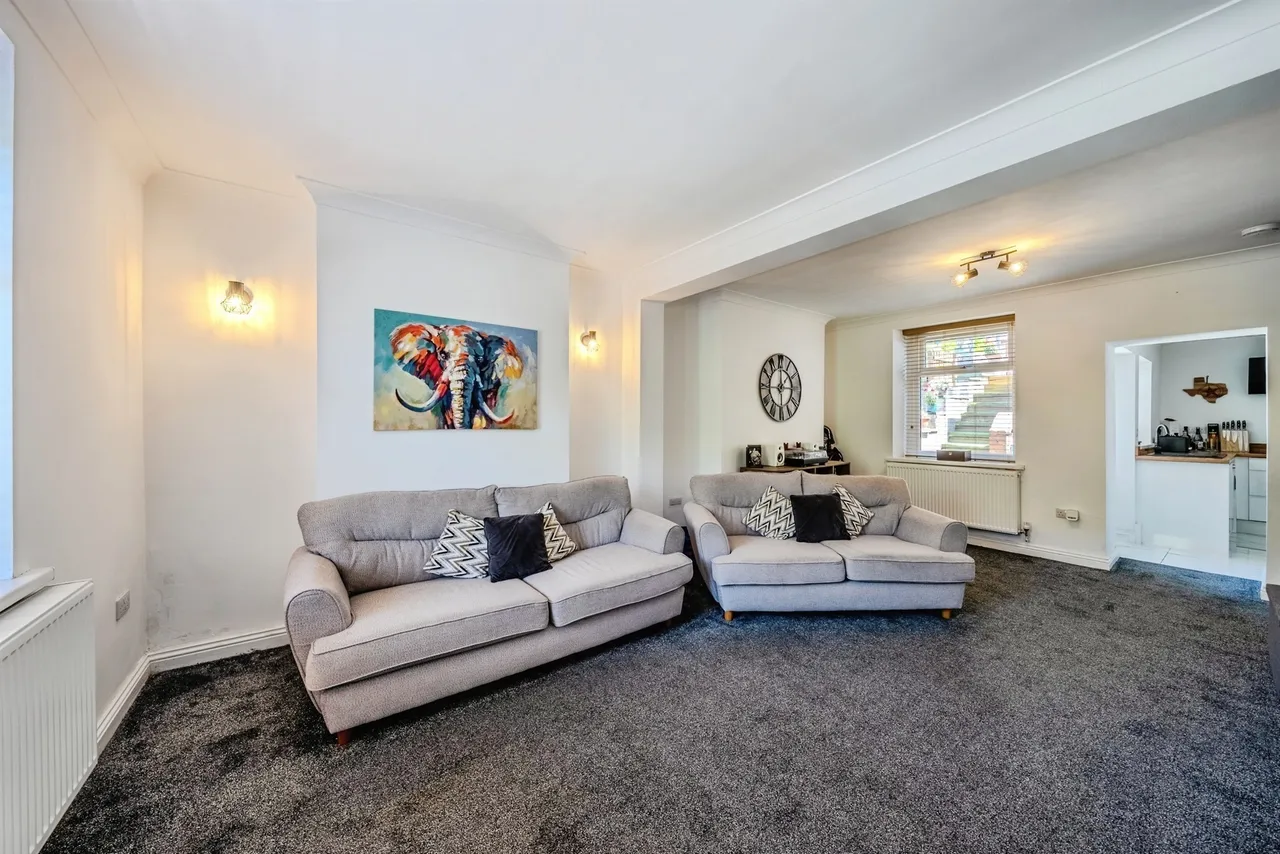 Brynhyfryd Terrace, Ebbw Vale, NP23, photo 10