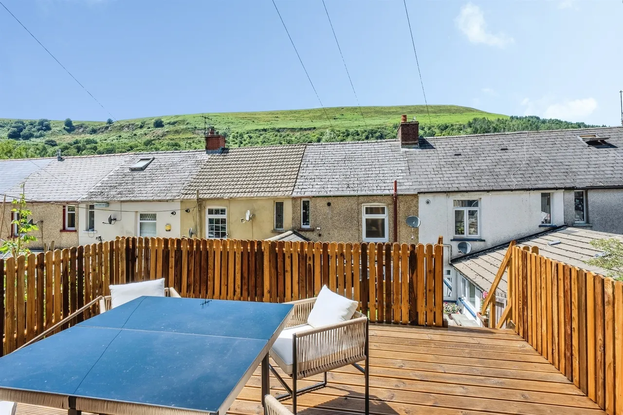 Brynhyfryd Terrace, Ebbw Vale, NP23, photo 33