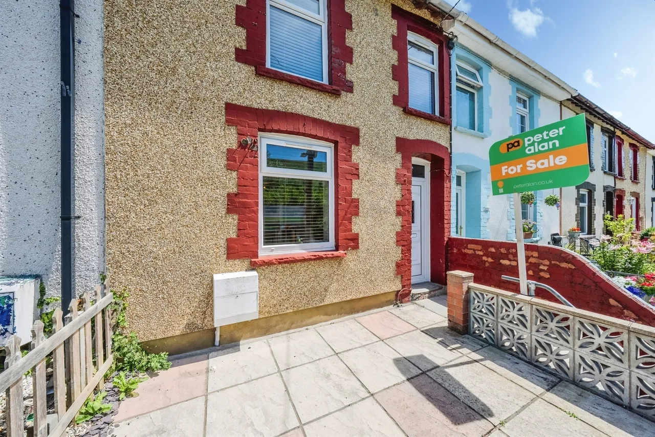 Brynhyfryd Terrace, Ebbw Vale, NP23, photo 39